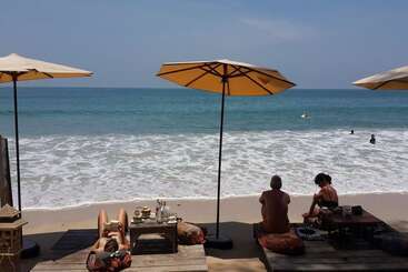 هتل Jj Beach Resort