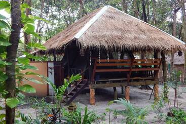 هتل Jj Beach Resort