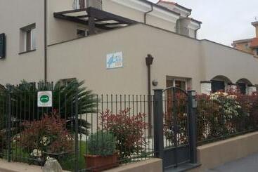 هتل Le Vele Residence