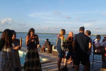 فندق Lina Point Belize Overwater Resort
