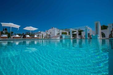 هتل Masseria Lamacerase
