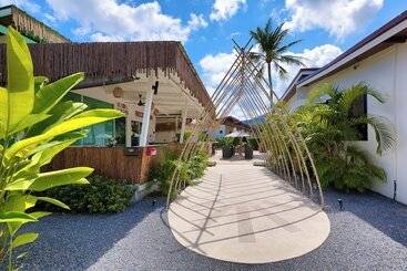 هتل Maya Resort Samui   Family Resort Sha Plus Extra