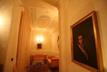 هتل Palazzo Finati