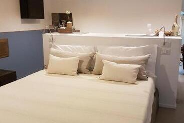 هتل Piano Piano   Rooms