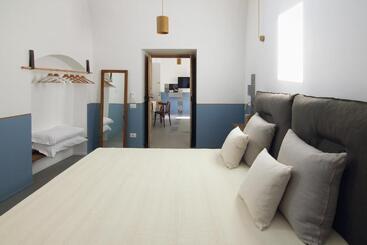 هتل Piano Piano   Rooms