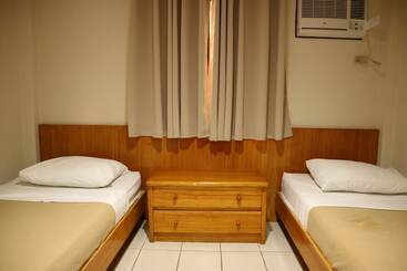 هتل Puerto De San Juan Beach Resort