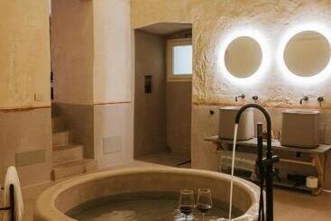 هتل Relais Monastero Santa Teresa Albergo Diffuso