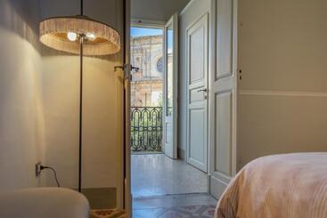 هتل Relais Monastero Santa Teresa Albergo Diffuso