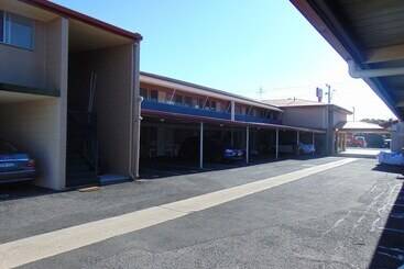 هتل Rockhampton Court Motor Inn
