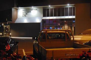 هتل Rockhampton Court Motor Inn