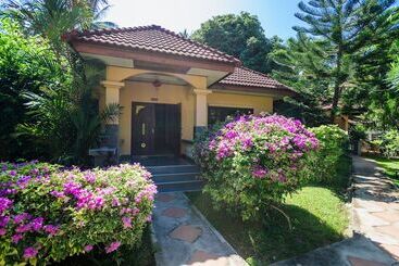 هتل Samui Green Space Resort