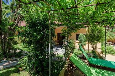 هتل Samui Green Space Resort