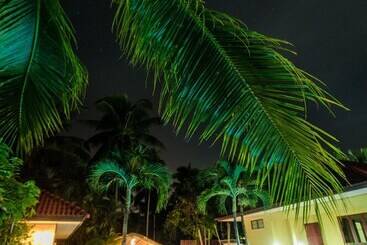 هتل Samui Green Space Resort