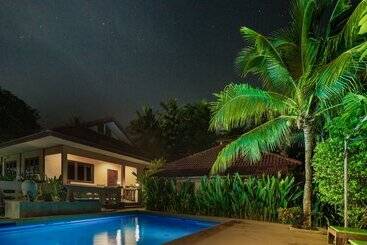 هتل Samui Green Space Resort