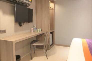 هتل Studio Ekamai