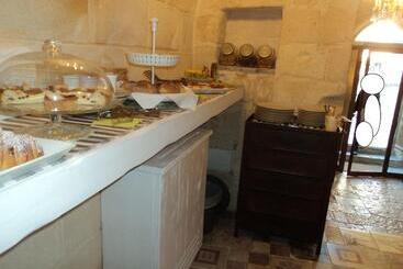هتل Thymus Residence Nei Sassi