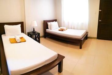 هتل Veranda Residence Inn