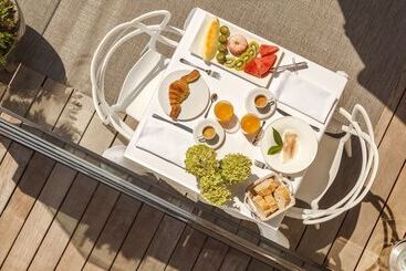 هتل Villa Birdie Boutique  Adults Only