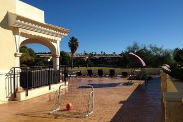 هتل Villa Irene
