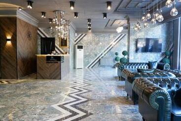 Bm Hotel City