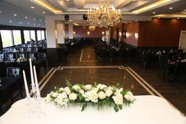 Bm Hotel City