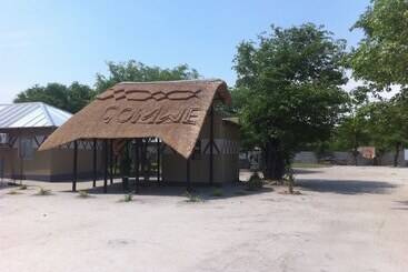 هتل Gomwe Guest Inn