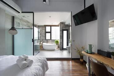 هتل Ox Suites