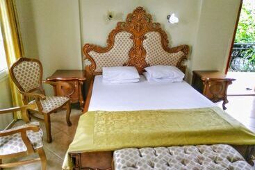 Uzun Apart Otel