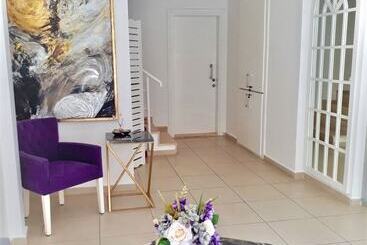 Yenier Apart Otel