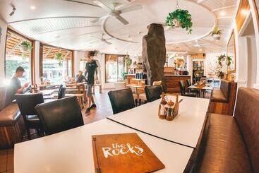 ホテル Aquarius Backpackers Resort