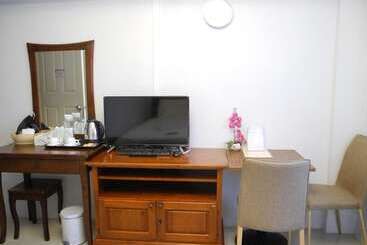 هتل Bann Tawan Hostel Chiang Rai