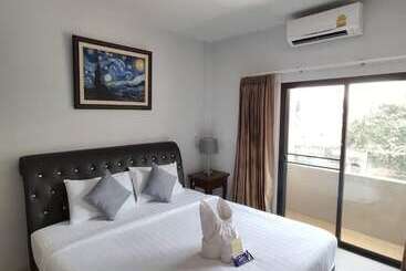 هتل Bann Tawan Hostel Chiang Rai