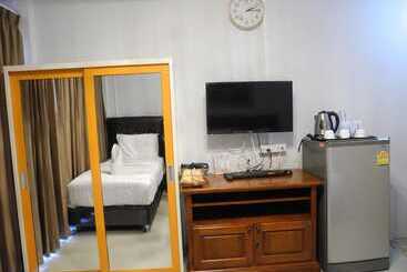 هتل Bann Tawan Hostel Chiang Rai