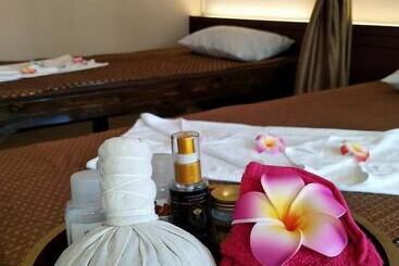 هتل Bann Tawan Hostel Chiang Rai