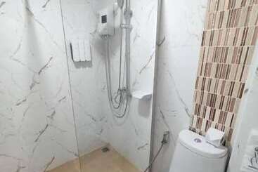 هتل Bann Tawan Hostel Chiang Rai