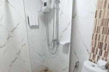 هتل Bann Tawan Hostel Chiang Rai