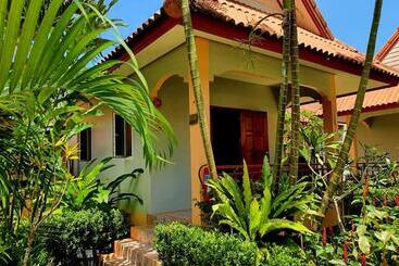هتل Boonya Resort Koh Chang