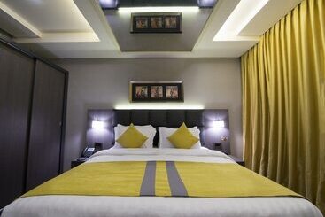Hotel Bram Suites
