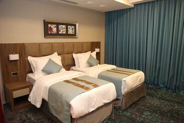 Hotel Bram Suites