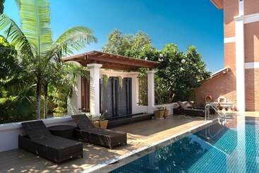 هتل Content Villa Chiang Mai