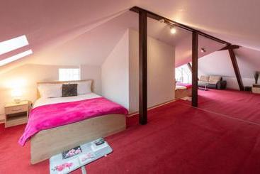 هتل Hostellerie De L Hôtel De Ville