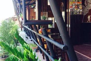 هتل K Guesthouse Adults Only