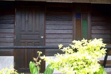 هتل K Guesthouse Adults Only