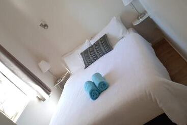 هتل Kangaroo Island Coastal Villas
