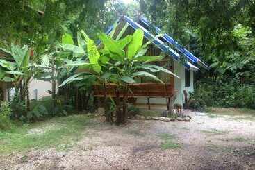 هتل Loei Airport Homestay