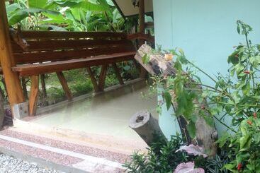 هتل Loei Airport Homestay