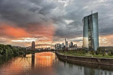 Main Hotel Frankfurt City