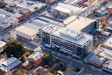 هتل Mantra Albury