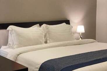هتل Remaz Suites
