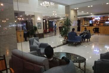 هتل Remaz Suites